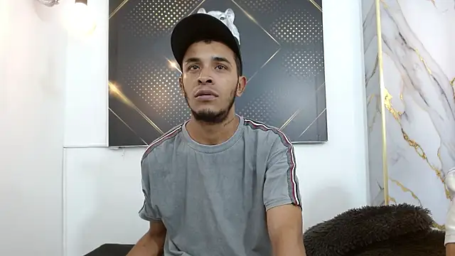 JordanAndAndrew online show from March 5, 9:43 pm