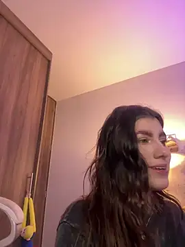 ARITOO  online show from May 15, 11:29 pm