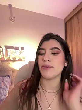 ARITOO  online show from February 12, 4:03 am