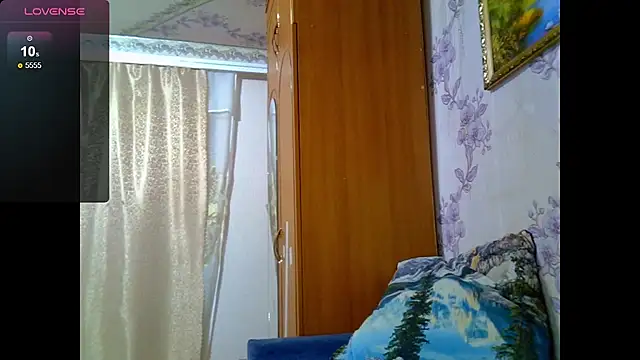 Snapshot of Aria__Dark chatting on September 8, 8:19 pm Aria Dark online show from September 8, 8:19 pm