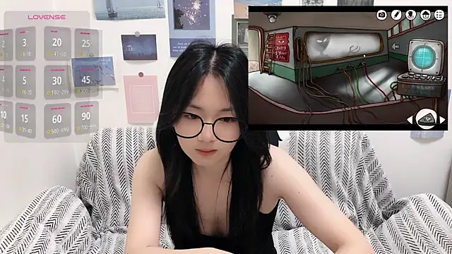 LiLiYbaby online show from June 6, 7:03 am