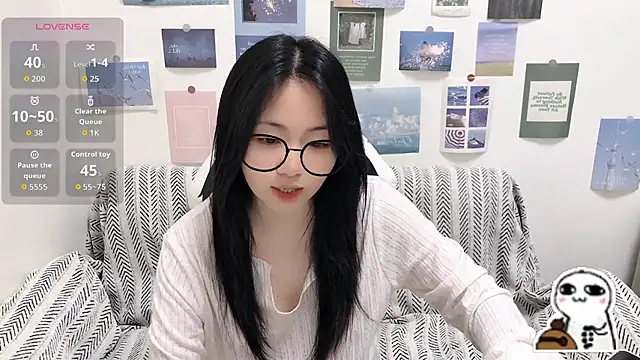 LiLiYbaby online show from April 26, 6:44 am