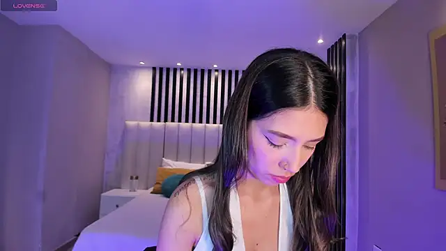 TaraLawrence online show from December 2, 2:57 am