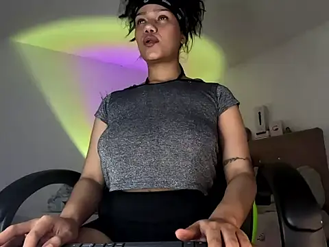 Snapshot of Ale_xandra chatting on September 27, 3:14 am Ale xandra online show from September 27, 3:14 am
