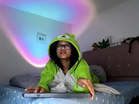 Ale xandra online show from November 20, 12:22 am