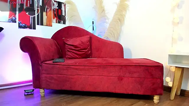 emma sexxy online show from October 27, 12:01 pm