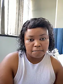 Curveysinaa online show from February 2, 8:35 am