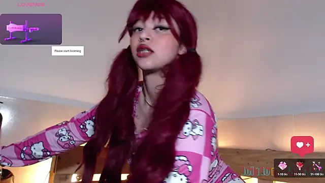 Bitsy Messy online show from October 31, 5:42 am