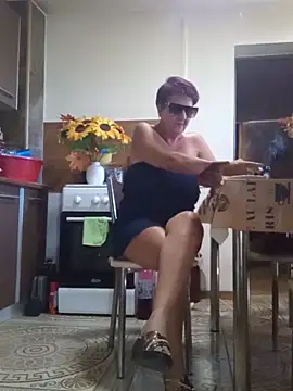 Ely Elenita online show from September 19, 11:20 am