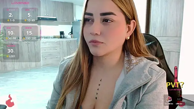 Lucia star   online show from December 1, 11:51 pm