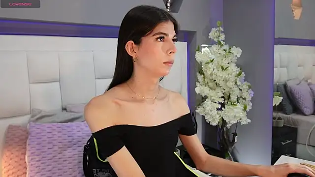 CuteAri online show from October 5, 8:03 pm