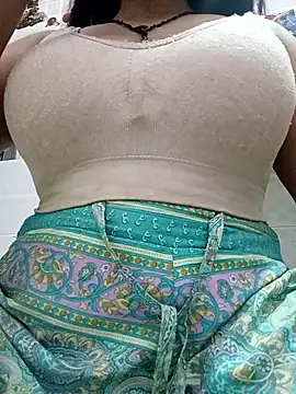 Snapshot of cute-mahek chatting on September 16, 4:48 pm cute-mahek online show from September 16, 4:48 pm