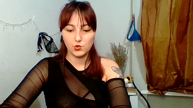 MiaStika online show from October 10, 4:12 pm