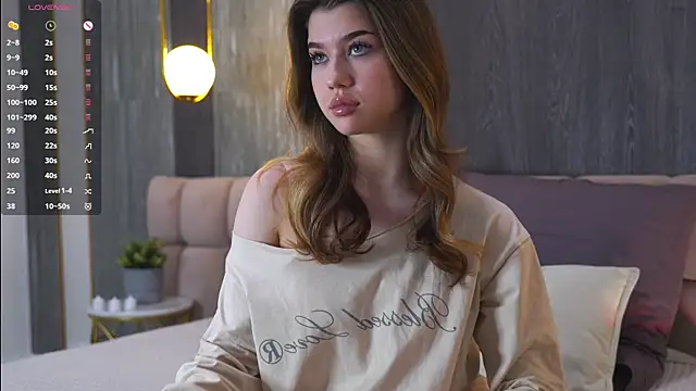 Sara Lewiis online show from November 22, 4:42 pm