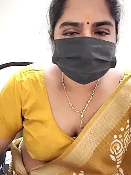 Snapshot of rani_deepa chatting on October 31, 4:00 pm rani deepa online show from October 31, 4:00 pm