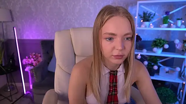 EmilySunshineS online show from September 10, 6:57 am