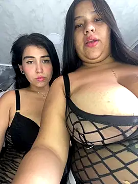 Snapshot of emma__milk_ chatting on October 4, 12:00 pm emma  milk  online show from October 4, 12:00 pm