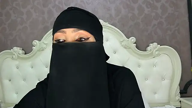 Snapshot of Hajar_Kar chatting on September 18, 8:13 am Hajar Kar online show from September 18, 8:13 am