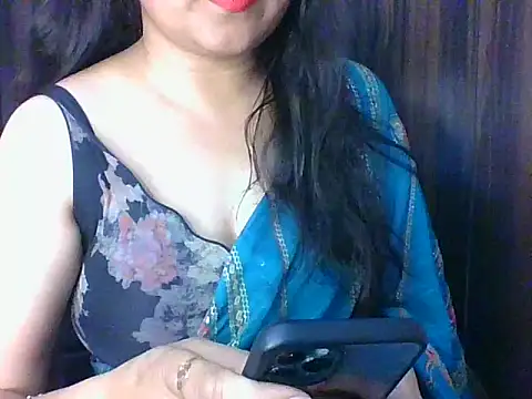 santurmom online show from February 12, 6:53 pm