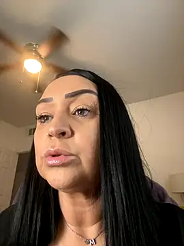 AlyssiaAmoreXO online show from October 19, 10:12 pm