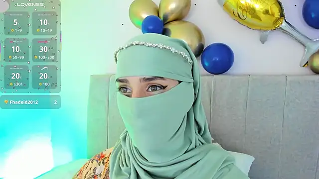 Snapshot of rawiya chatting on October 4, 12:44 pm rawiya online show from October 4, 12:44 pm