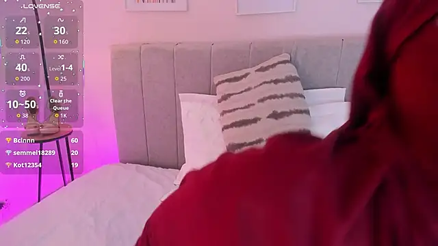 rawiya online show from October 21, 1:48 pm