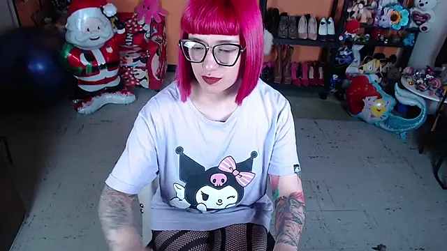 MissMiia2 online show from December 4, 7:03 pm