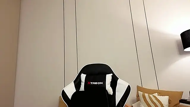 Jennatyan online show from February 26, 1:21 pm