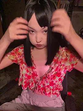 lalallalalaa- online show from March 15, 2:52 pm