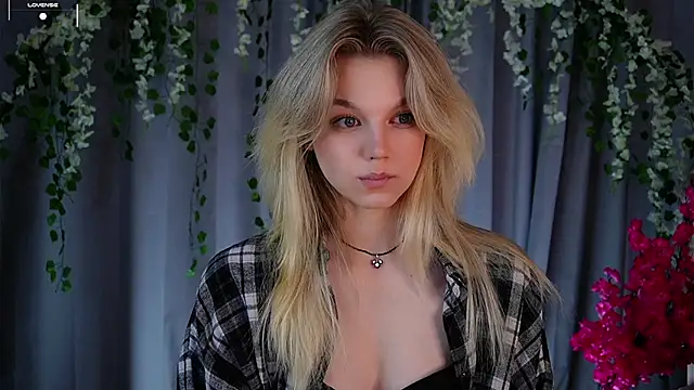 EdlinAlliston online show from October 12, 1:35 pm