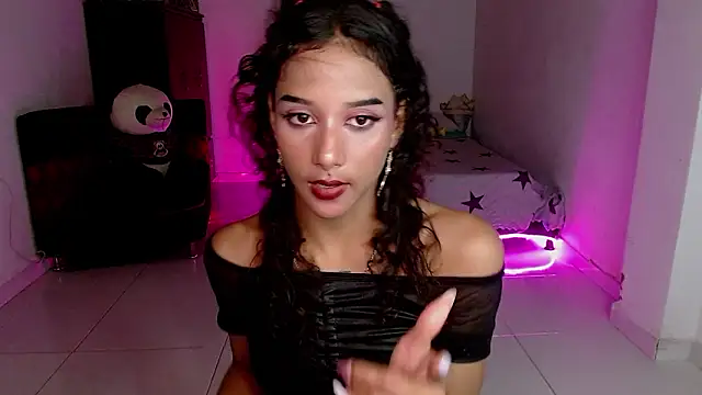 Chelsea  2 online show from February 4, 6:22 pm