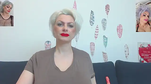 PlayfullGoldie online show from June 1, 2:02 am