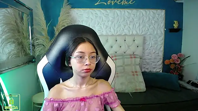 NathaliaSweet 11 online show from December 22, 2:20 pm