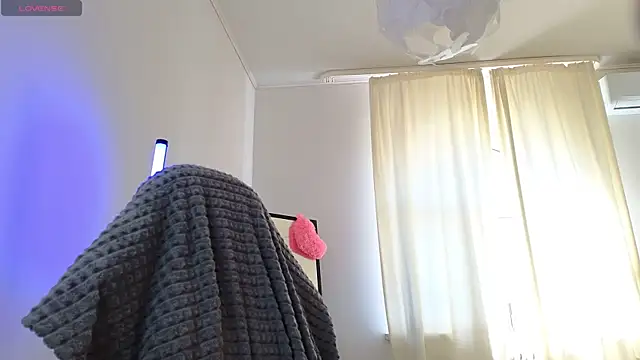 Snapshot of caseyrobbins chatting on September 17, 7:17 am caseyrobbins online show from September 17, 7:17 am