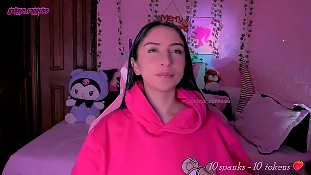 gabyye capprins online show from December 4, 12:57 am