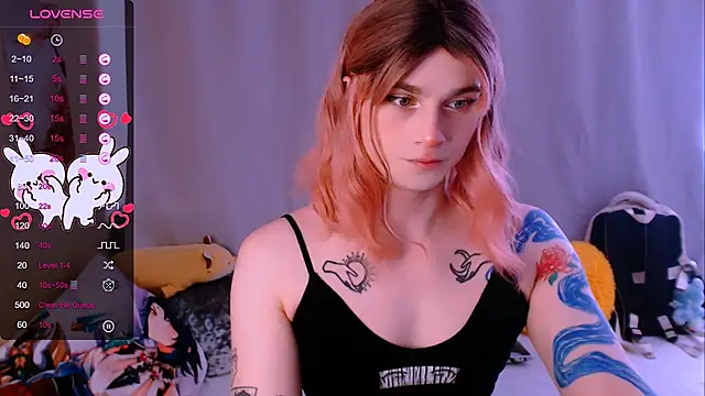 Snapshot of Alice_Hells chatting on September 11, 7:20 am Alice Hells online show from September 11, 7:20 am