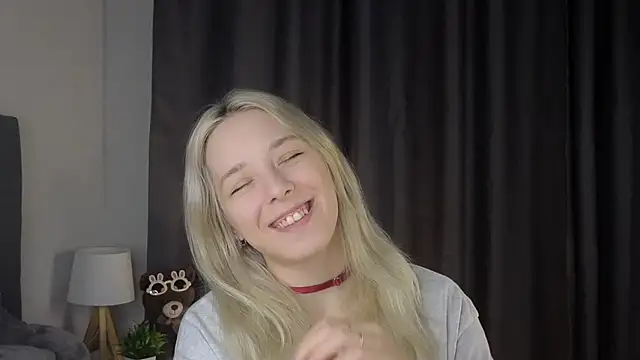 EngelFugler online show from September 14, 11:30 am