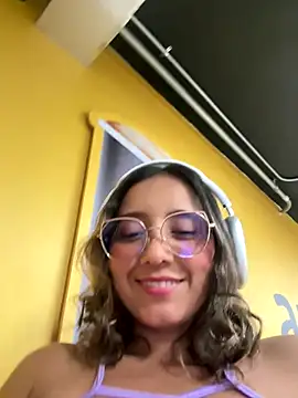 Kay LustyWife online show from October 25, 11:33 pm