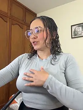 Kay LustyWife online show from September 18, 5:00 pm