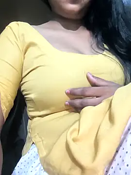 Snapshot of NEETU-89 chatting on September 13, 3:36 am NEETU-89 online show from September 13, 3:36 am