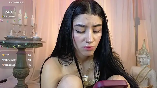 Snapshot of Elisa_Soul chatting on October 18, 4:32 pm Elisa Soul online show from October 18, 4:32 pm