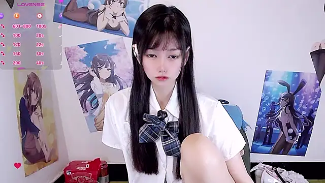 Nuomioooooooo online show from May 31, 12:44 pm
