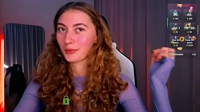 lady curls online show from October 22, 9:53 pm