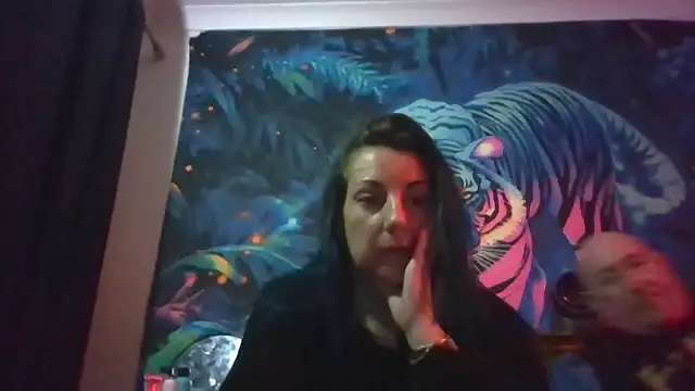 tattoomilf86 online show from January 13, 8:24 pm