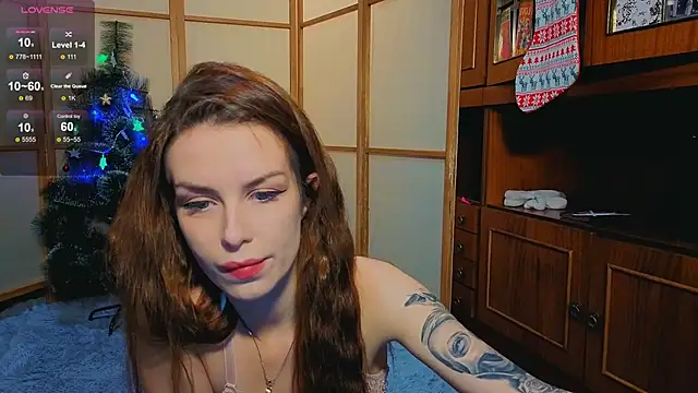 the perfectgirl online show from January 6, 8:01 pm