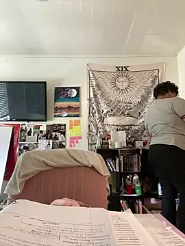 Ectorius online show from September 20, 9:35 pm