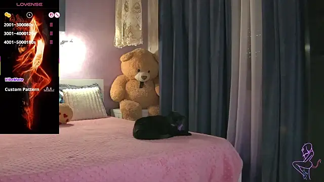 EvelynAisha online show from January 12, 2:44 pm