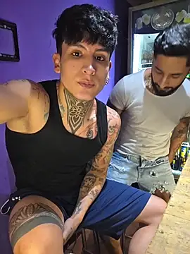 Snapshot of christangel_96_ chatting on October 5, 1:43 am christangel 96  online show from October 5, 1:43 am