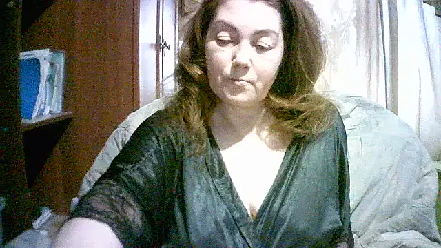 Madame-Butterfly online show from November 24, 5:20 am