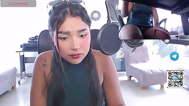 Mariangel 11 online show from April 22, 2:25 pm